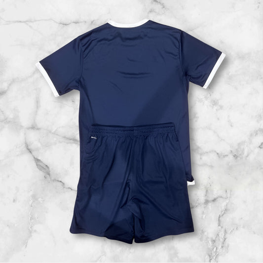 Conjunto deportivo Puma manga corta shorts